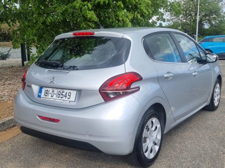 2018 Peugeot 208 - photo 5