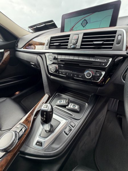 2017 BMW 3-Series - photo 11