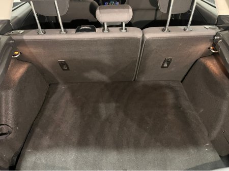 2016 Ford Focus - photo 21