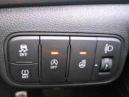 2027 Hyundai Bayon - photo 17