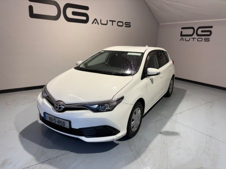 2016 Toyota Auris - photo 3