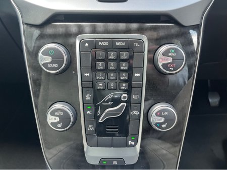 2017 Volvo V40 - photo 24