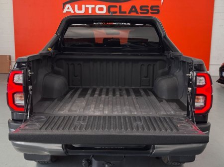 2023 Toyota Hilux - photo 22