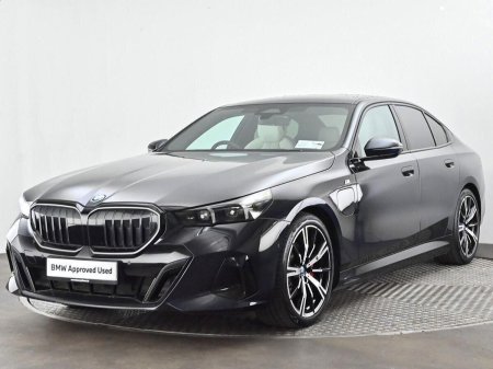 2024 BMW 5-Series - photo 24