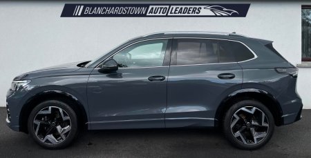 2024 Volkswagen Tiguan - photo 2