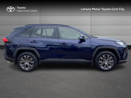 2023 Toyota RAV4 - photo 3