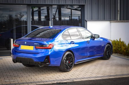 2025 BMW 3-Series - photo 2