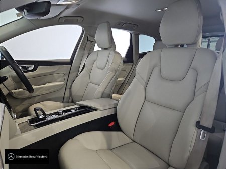 2022 Volvo XC60 - photo 16