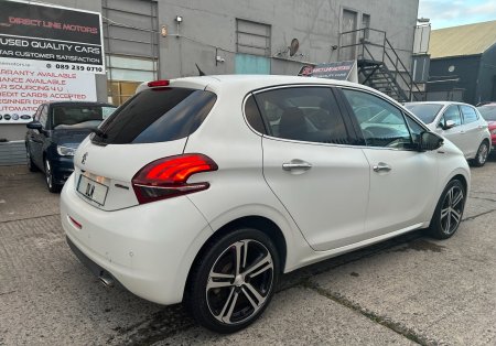2017 Peugeot 208 - photo 8