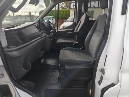 2020 Ford Transit - photo 12