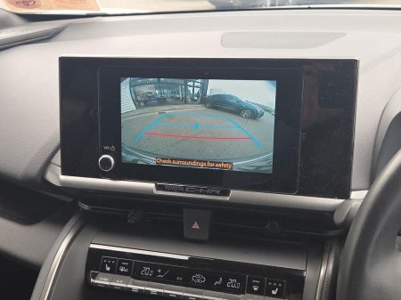 2024 Toyota C-HR - photo 13