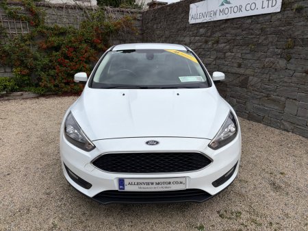 2017 Ford Focus - photo 4
