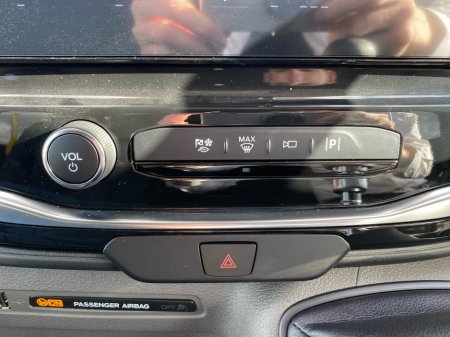 2026 Ford Transit - photo 18