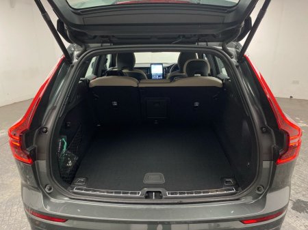 2026 Volvo XC60 - photo 9