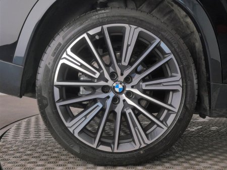 2026 BMW iX1 - photo 14