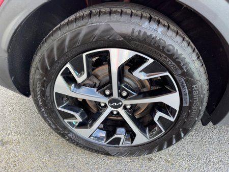 2022 Kia Sportage - photo 9