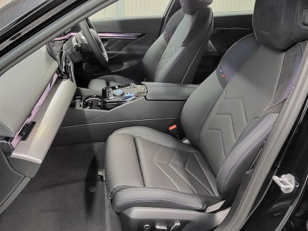 2026 BMW 5-Series - photo 7