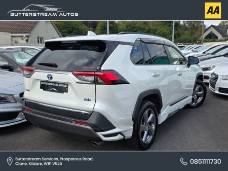 2019 Toyota RAV4 - photo 2
