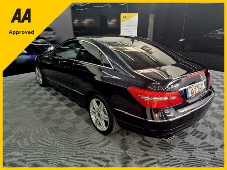 2010 Mercedes-Benz E-Class - photo 9
