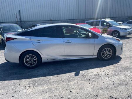 2023 Toyota Prius - photo 3