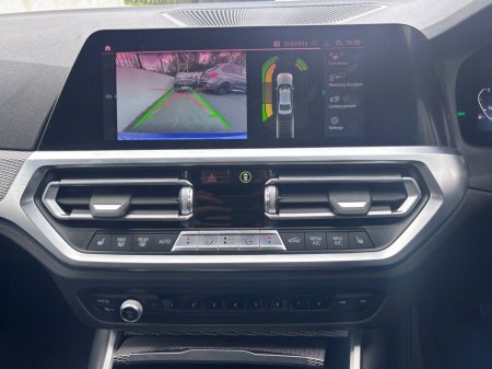 2021 BMW 3-Series - photo 11