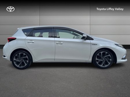 2017 Toyota Auris - photo 3
