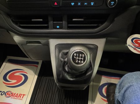 2024 Ford Transit Custom - photo 19