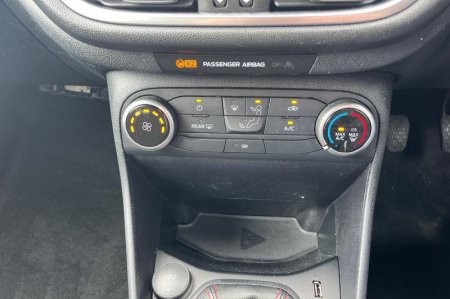 2023 Ford Fiesta - photo 33