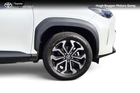 2026 Toyota Yaris Cross - photo 14