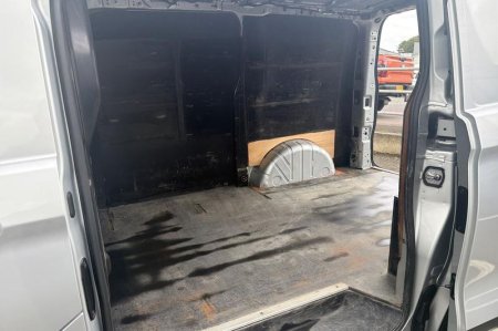 2024 Ford Transit Custom - photo 4