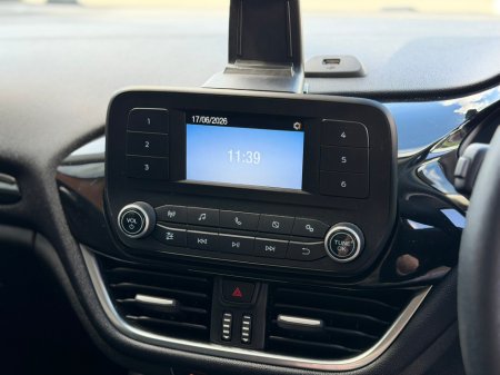2019 Ford Fiesta - photo 7