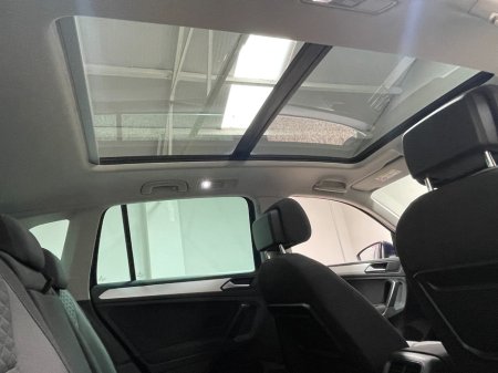2019 Volkswagen Tiguan - photo 11