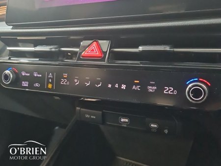 2023 Kia Niro - photo 16