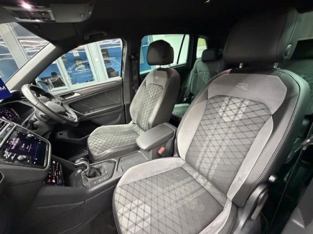 2023 Volkswagen Tiguan - photo 30
