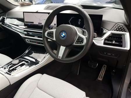 2025 BMW X5 - photo 6