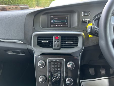 2016 Volvo V40 - photo 13