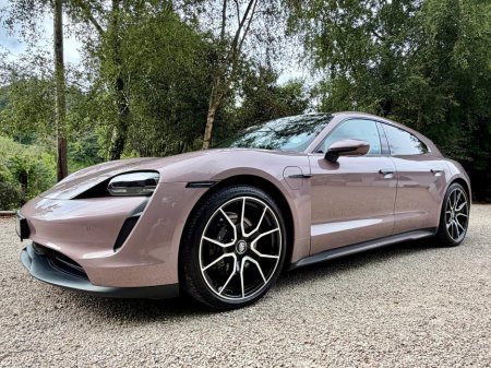 2024 Porsche Taycan - photo 8