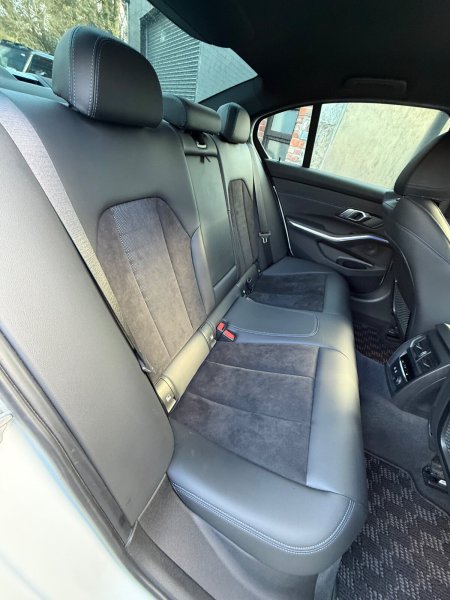 2019 BMW 3-Series - photo 23
