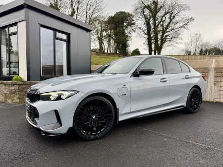 2023 BMW 3-Series 330e M Sport Auto