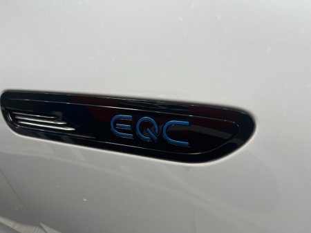 2022 Mercedes-Benz EQC - photo 8