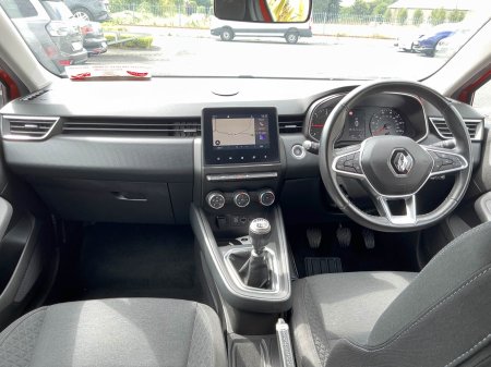 2020 Renault Clio - photo 11