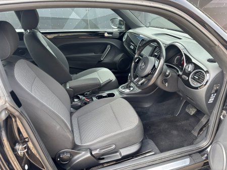 2013 Volkswagen Beetle - photo 9