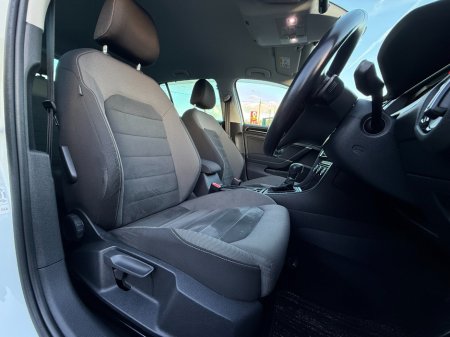 2019 Volkswagen Golf - photo 11