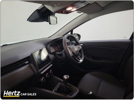 2023 Renault Clio - photo 4