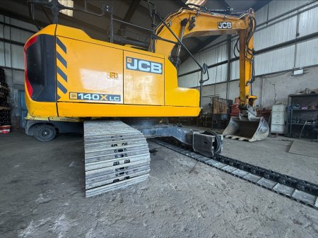 0 JCB  - photo 5
