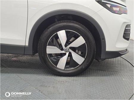 2024 Volkswagen Tiguan - photo 5