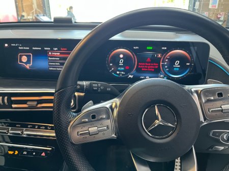 2021 Mercedes-Benz EQC - photo 12