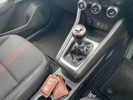 2023 Renault Captur - photo 11