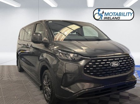 2026 Ford Tourneo Custom PHEV Low-Floor Conversion Wheelchair Accessible