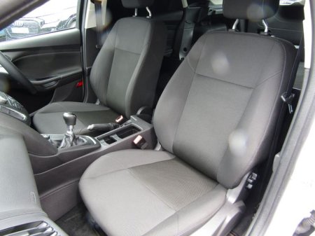 2017 Ford Focus - photo 12